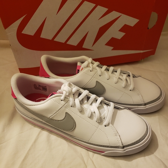 Nike Other - Nike Court Legacy GS da5380-111 Kids 7Y